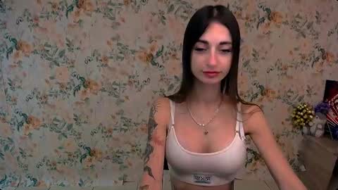 Snapshot of asia_n_ chatting on December 2, 2024, 7:03 am asia_n_ online show from December 2, 2024, 7:03 am