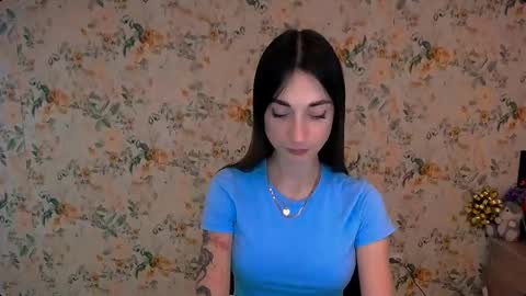 Snapshot of asia_n_ chatting on February 4, 2025, 7:29 am asia_n_ online show from February 4, 2025, 7:29 am