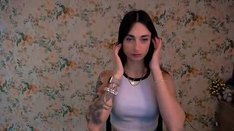 Snapshot of asia_n_ chatting on February 13, 2025, 7:24 am asia_n_ online show from February 13, 2025, 7:24 am