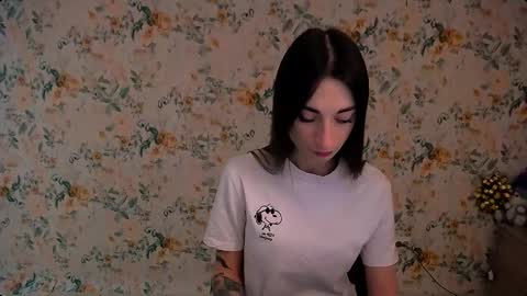 Snapshot of asia_n_ chatting on February 21, 2025, 7:34 am asia_n_ online show from February 21, 2025, 7:34 am