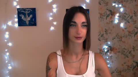 Snapshot of asia_n_ chatting on September 9, 2025, 5:29 am asia_n_ online show from September 9, 2025, 5:29 am