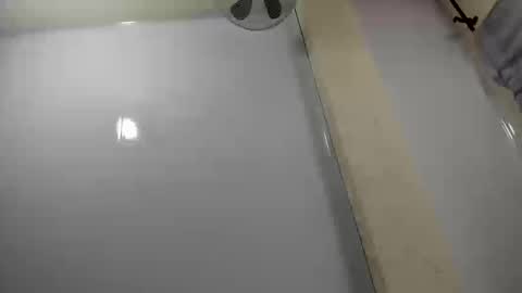 Camila online show from October 16, 2025, 6:09 pm