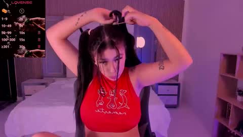 Snapshot of asiamiller_ chatting on November 3, 2025, 12:17 pm AsiaMiller online show from November 3, 2025, 12:17 pm