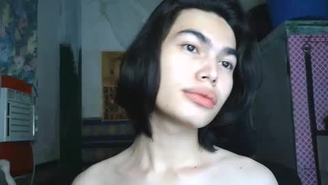 asian_babyboi online show from May 10, 2026, 7:19 pm