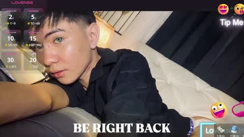 Snapshot of asian_cutie20 chatting on December 6, 2024, 4:25 am Aidan online show from December 6, 2024, 4:25 am