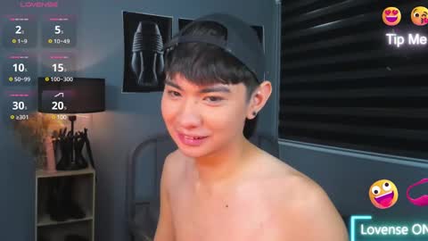 Snapshot of asian_cutie20 chatting on December 6, 2024, 7:32 am Aidan online show from December 6, 2024, 7:32 am