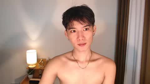 Snapshot of asian_cutiebaexx chatting on April 19, 2026, 11:51 pm Pat online show from April 19, 2026, 11:51 pm