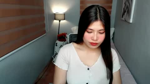 Snapshot of asian_dyn chatting on January 14, 2025, 5:56 pm asian_dyn online show from January 14, 2025, 5:56 pm