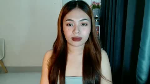 asian_enzyxx online show from April 17, 2026, 7:22 am