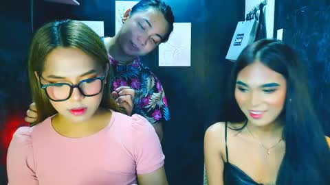 evelyn online show from April 7, 2026, 10:37 am