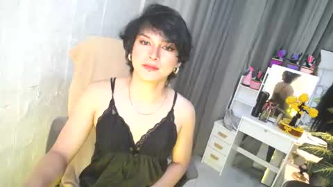 asian_handsomexx online show from June 25, 2026, 9:47 am