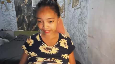 Snapshot of asian_janeth chatting on May 9, 2026, 12:05 am im janeth single mom online show from May 9, 2026, 12:05 am