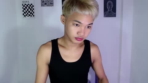 asian_lover05 online show from July 20, 2026, 8:22 pm