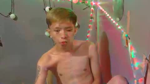 asian_macky online show from February 10, 2026, 2:21 pm