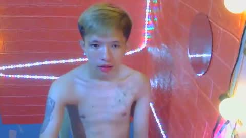 asian_macky online show from February 15, 2026, 2:14 pm