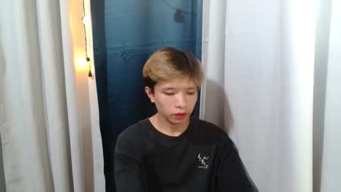 asian_macky online show from April 12, 2026, 3:28 pm