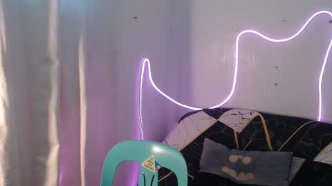 Snapshot of asian_prince_of_cock chatting on September 19, 2025, 5:53 am Prince online show from September 19, 2025, 5:53 am