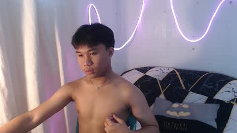 Snapshot of asian_prince_of_cock chatting on September 25, 2025, 5:55 am Prince online show from September 25, 2025, 5:55 am