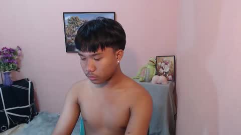 Snapshot of asian_prince_of_cock chatting on October 14, 2025, 9:59 pm Prince online show from October 14, 2025, 9:59 pm