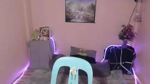 Snapshot of asian_prince_of_cock chatting on October 28, 2025, 5:33 am Prince online show from October 28, 2025, 5:33 am