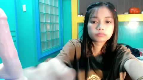Snapshot of asian_slade chatting on May 19, 2026, 5:08 pm asian_slade online show from May 19, 2026, 5:08 pm