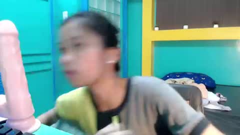 Snapshot of asian_slade chatting on May 23, 2026, 5:39 pm asian_slade online show from May 23, 2026, 5:39 pm
