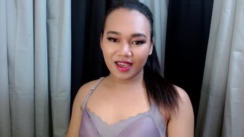 Snapshot of asian_suteishi chatting on December 17, 2025, 11:38 am stacey online show from December 17, 2025, 11:38 am