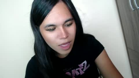 Snapshot of asianblk_barbiedoll chatting on May 21, 2026, 1:34 am asianblk_barbiedoll online show from May 21, 2026, 1:34 am