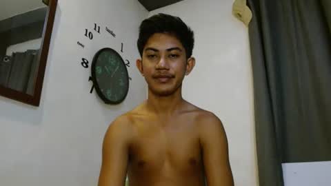 HERO online show from April 17, 2026, 2:03 am