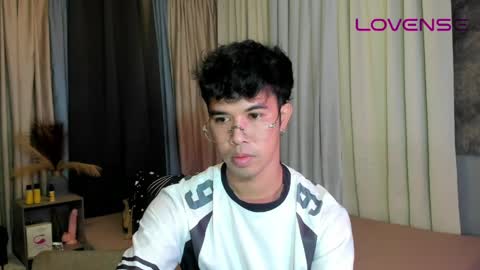 asiancum_peter online show from June 6, 2026, 2:49 am