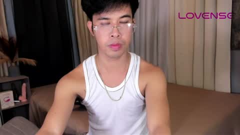 asiancum_peter online show from June 9, 2026, 2:45 am