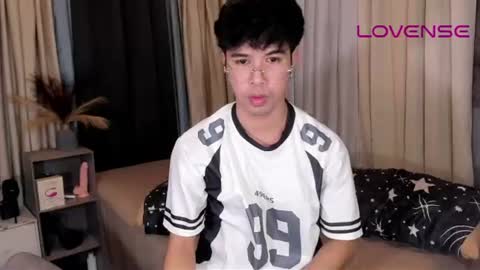 asiancum_peter online show from June 13, 2026, 2:09 am