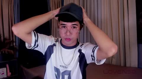 asiancum_peter online show from July 3, 2026, 2:18 am