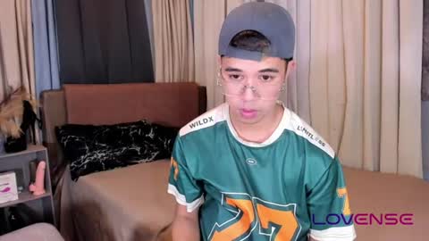 asiancum_peter online show from July 14, 2026, 2:27 am