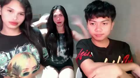   online show from December 12, 2024, 8:32 pm