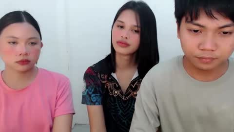   online show from February 26, 2025, 8:04 am