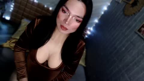 BELLA NOTCH online show from July 22, 2026, 2:42 pm