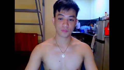 asiandreamboyx online show from March 22, 2026, 3:10 am