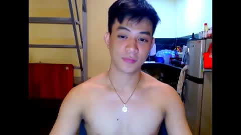 Snapshot of asiandreamboyx chatting on April 22, 2026, 2:14 am asiandreamboyx online show from April 22, 2026, 2:14 am