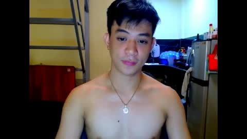 asiandreamboyx online show from May 25, 2026, 4:07 am