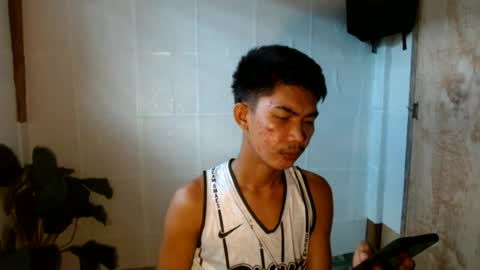 Nico online show from June 17, 2026, 4:04 am