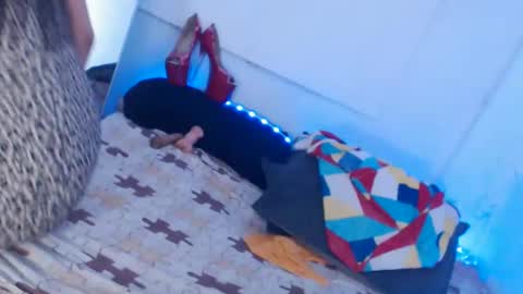 Snapshot of asianhottestangel chatting on November 18, 2025, 3:12 am ALEAH online show from November 18, 2025, 3:12 am