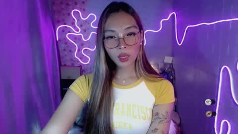 Snapshot of asianhottiesttamira chatting on May 21, 2026, 5:53 pm HI IM TAMIRA LOOKING FOR SERIOUS RELATIONSHIP online show from May 21, 2026, 5:53 pm