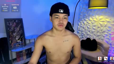 VICTORIA SCOTT online show from February 19, 2026, 5:25 am