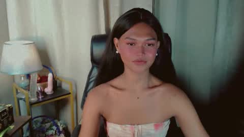Snapshot of asiankianna chatting on May 24, 2026, 10:42 am Kianna online show from May 24, 2026, 10:42 am