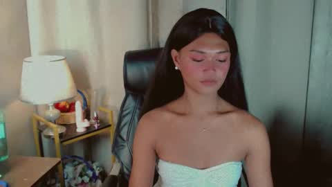 Snapshot of asiankianna chatting on May 26, 2026, 11:28 am Kianna online show from May 26, 2026, 11:28 am