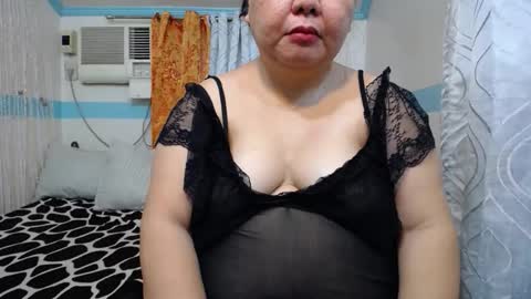 asianpinaychub online show from May 18, 2026, 2:51 am