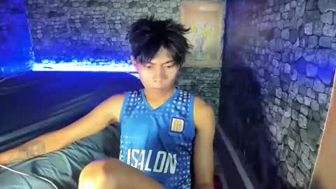 Snapshot of asianplayboyx chatting on April 20, 2026, 9:45 am mark online show from April 20, 2026, 9:45 am
