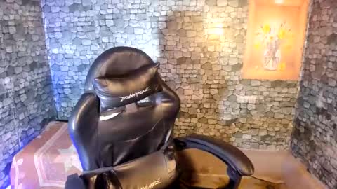 Snapshot of asianplayboyx chatting on May 24, 2026, 1:27 pm mark online show from May 24, 2026, 1:27 pm