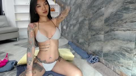 Snapshot of asianqueen93 chatting on January 24, 2025, 6:14 pm Jeje special online show from January 24, 2025, 6:14 pm